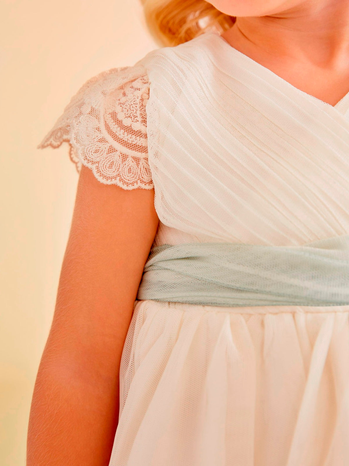 Vestido tule plissado Crú-anís (Creme / Pérola)  para Bebé Menina - Abel & Lula