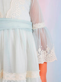 Vestido tule bordado Crú-anís (Creme / Pérola)  para Menina - Abel & Lula