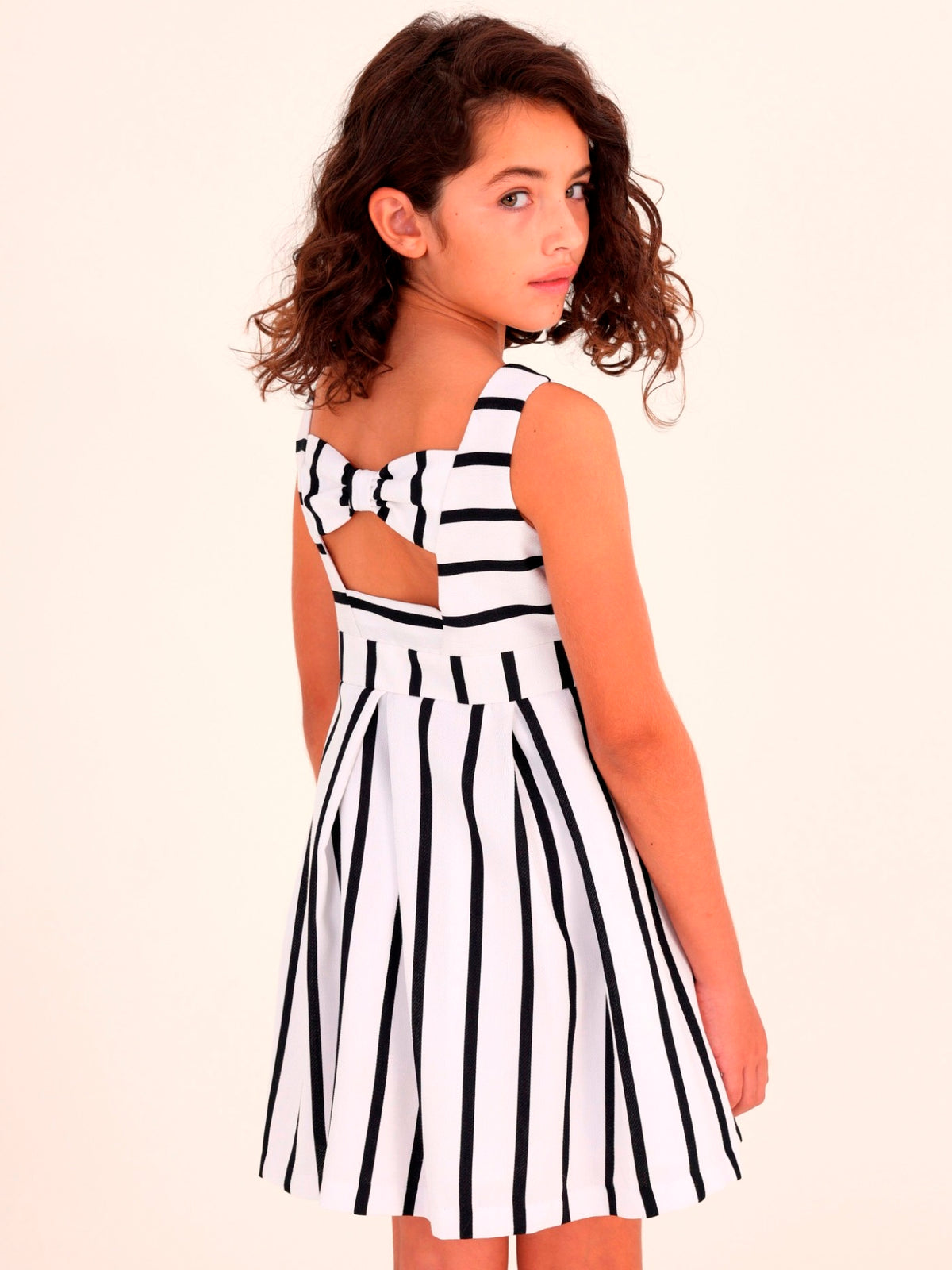 Vestido riscas c/laço Bco-preto (Preto)  para Menina - Mayoral