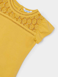 Camiseta guipur Mel (Amarelo Ocre)  para Menina - Mayoral
