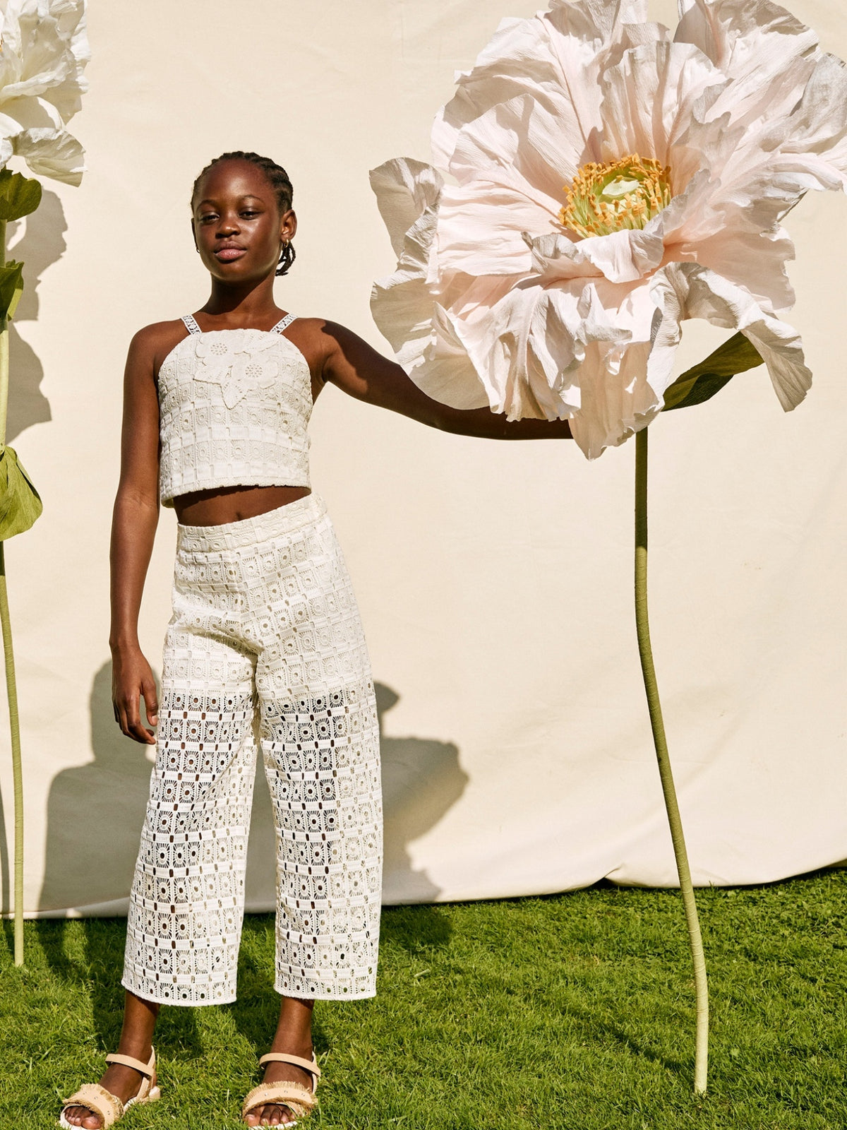 Conj. calça crochet Crú (Creme / Pérola)  para Menina - Abel & Lula